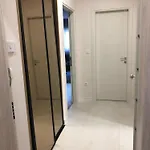 Point 11 & Private Garage