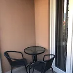 Point 11 & Private Garage *