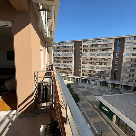 Апартаменти Point 11 & Private Garage