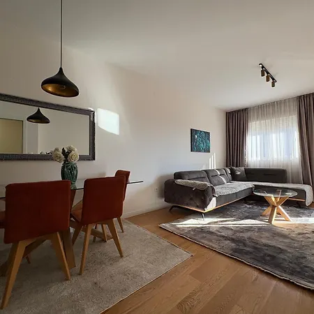 דירה Apartments Central Point 11 & Private Garage *