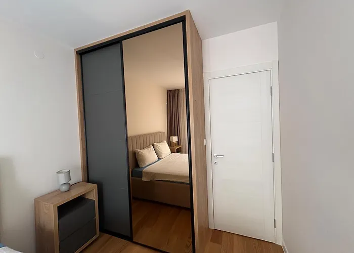 דירה Apartments Central Point 11 & Private Garage